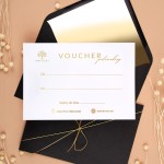 Vouchery biznesowe z elegancką kieszonką w kolorze czarnym i złotym sznureczkiem - Leaves Black Pocket